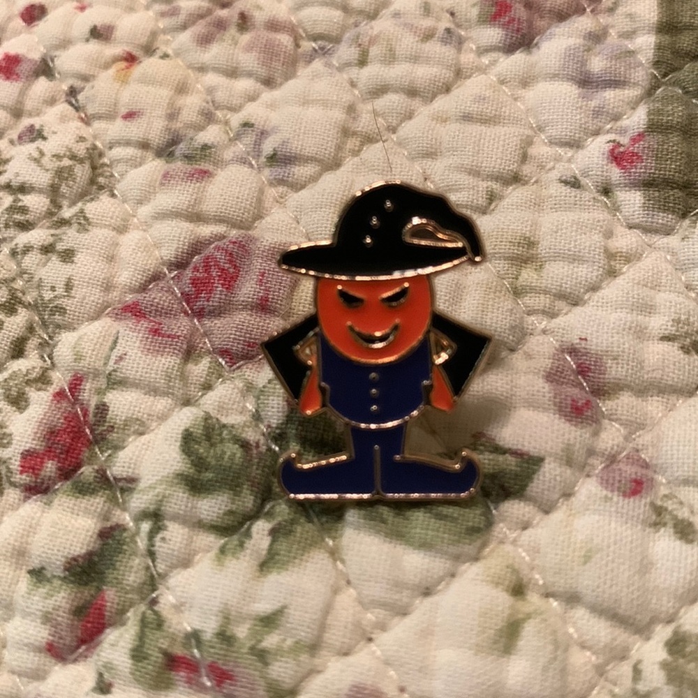 Pumpkin Pin